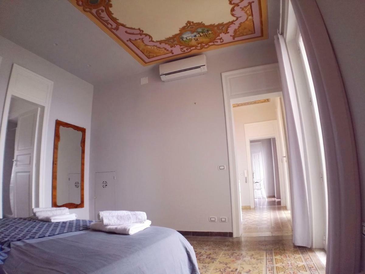 Pappalardo - Regina Elena Apartment Trapani Bagian luar foto