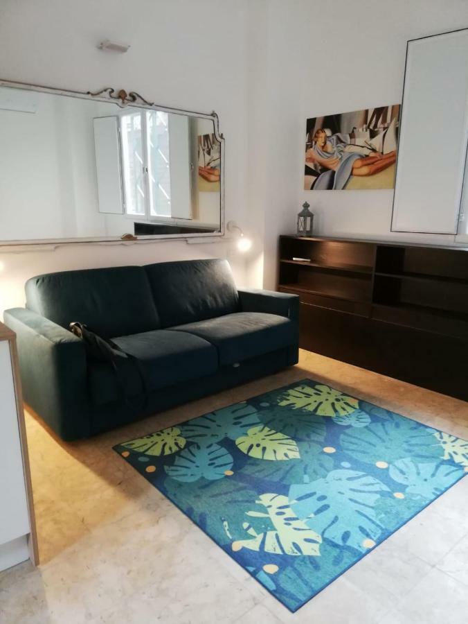 Pappalardo - Regina Elena Apartment Trapani Bagian luar foto