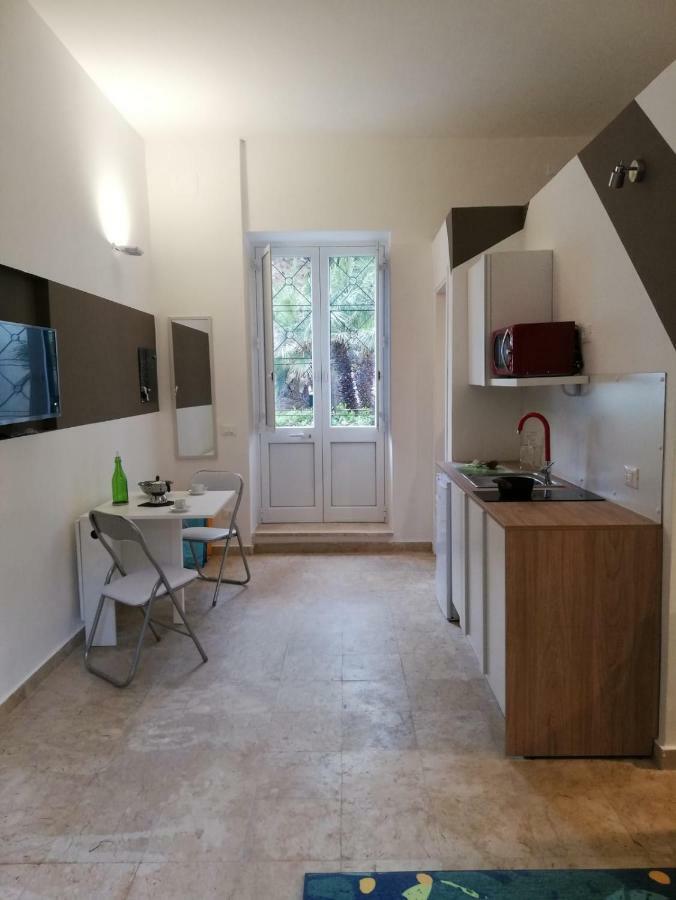 Pappalardo - Regina Elena Apartment Trapani Bagian luar foto